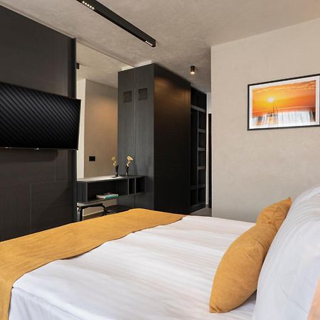 Zefir Hotel サニービーチ エクステリア 写真