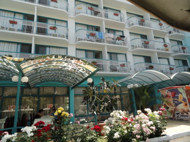Zefir Hotel サニービーチ エクステリア 写真