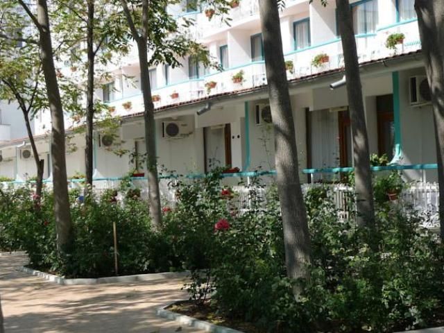 Zefir Hotel サニービーチ エクステリア 写真