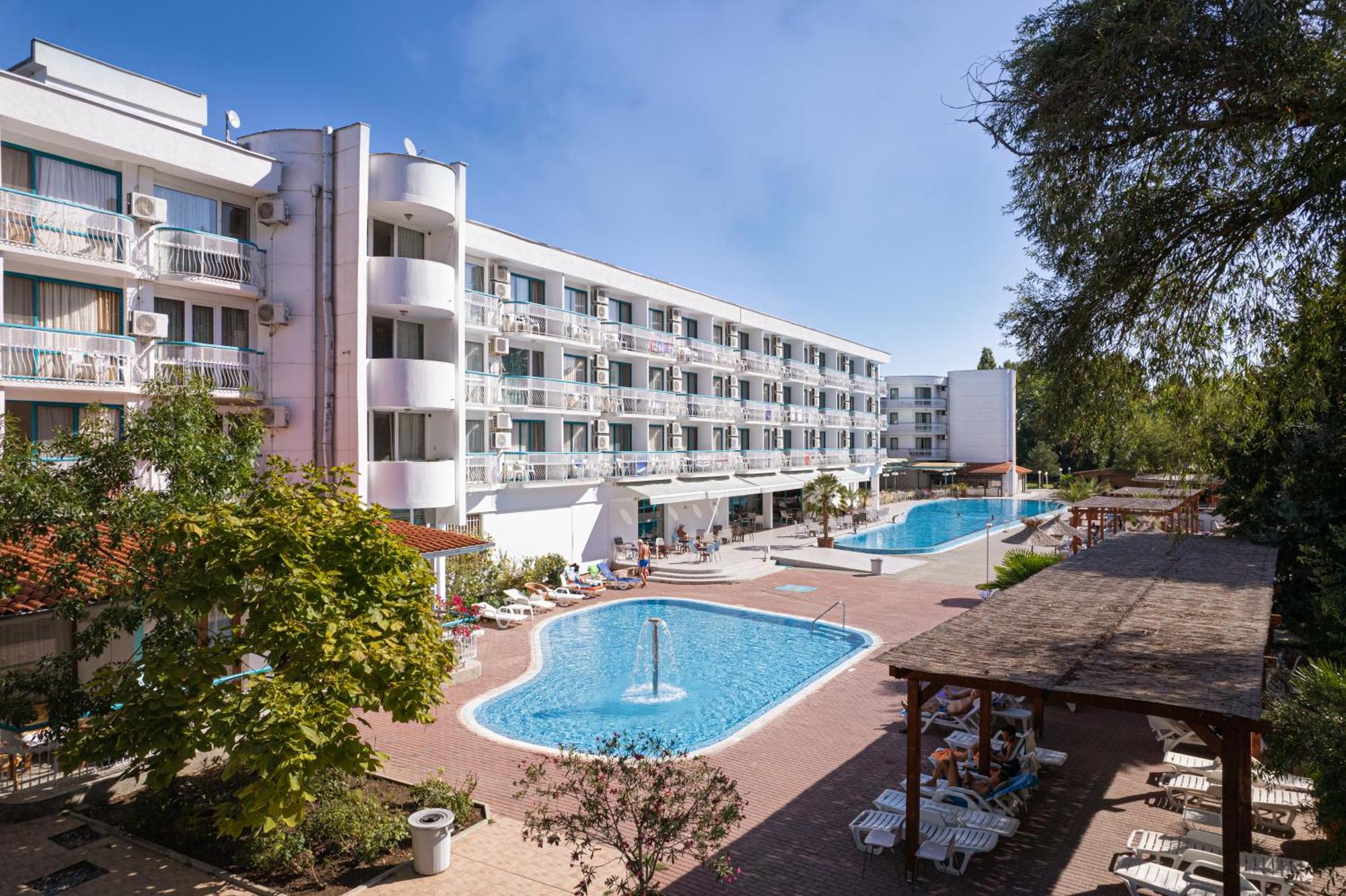 Zefir Hotel サニービーチ エクステリア 写真
