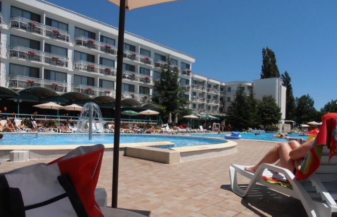 Zefir Hotel サニービーチ エクステリア 写真